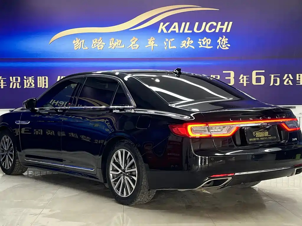 LINCOLN CONTINENTAL 2019