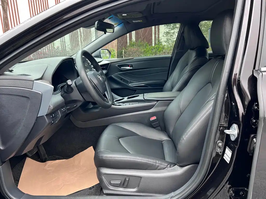 TOYOTA AVALON 2020