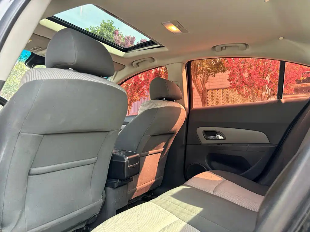 CHEVROLET CRUZE 2010