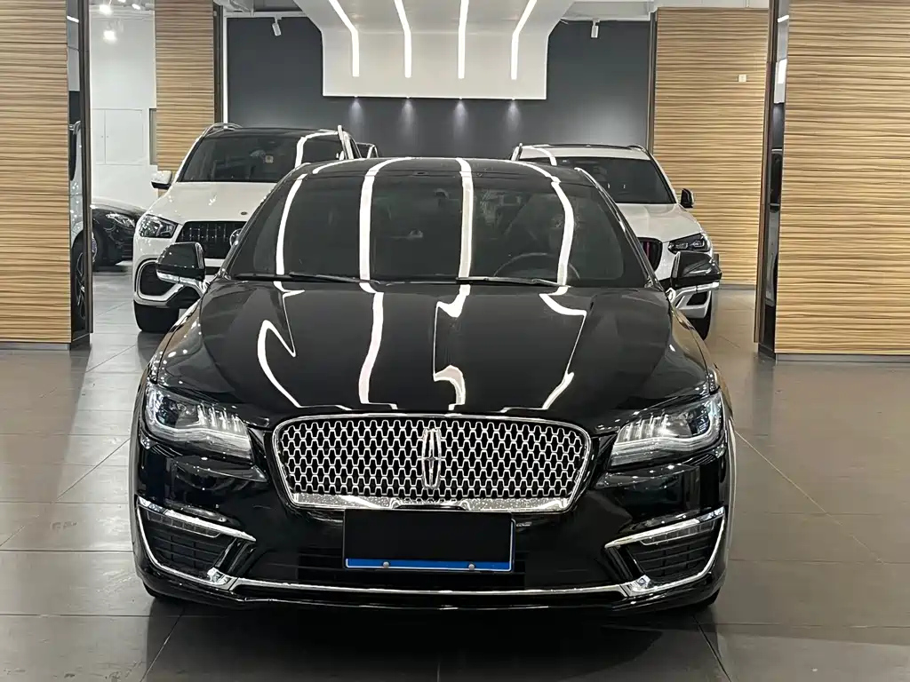 LINCOLN MKZ 2019