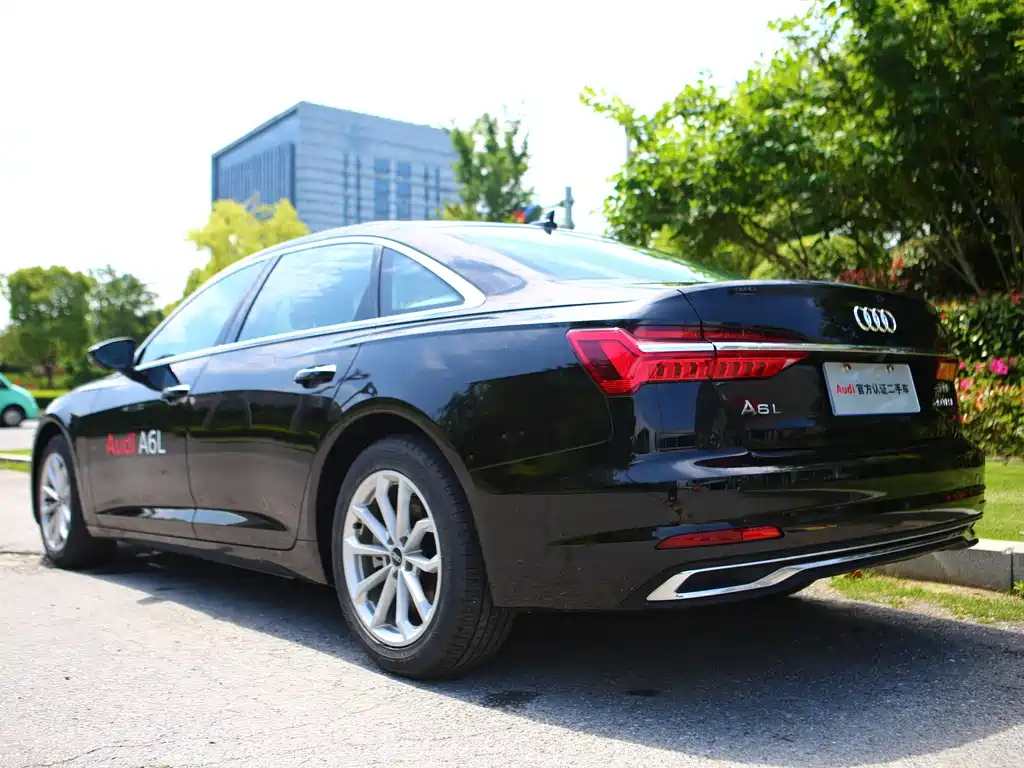 AUDI A6L 2023