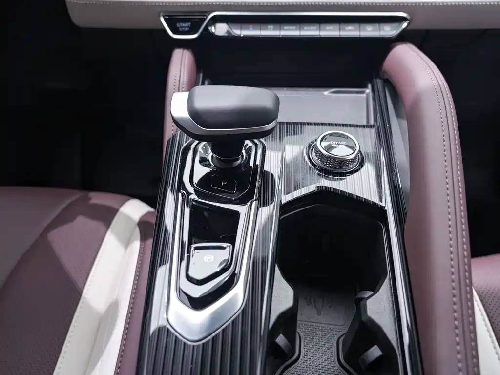 GEELY AUTO MONJARO 2023
