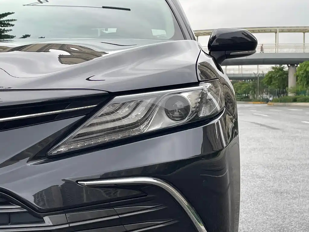 TOYOTA CAMRY 2021