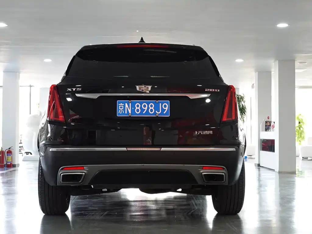 CADILLAC XT5 2020