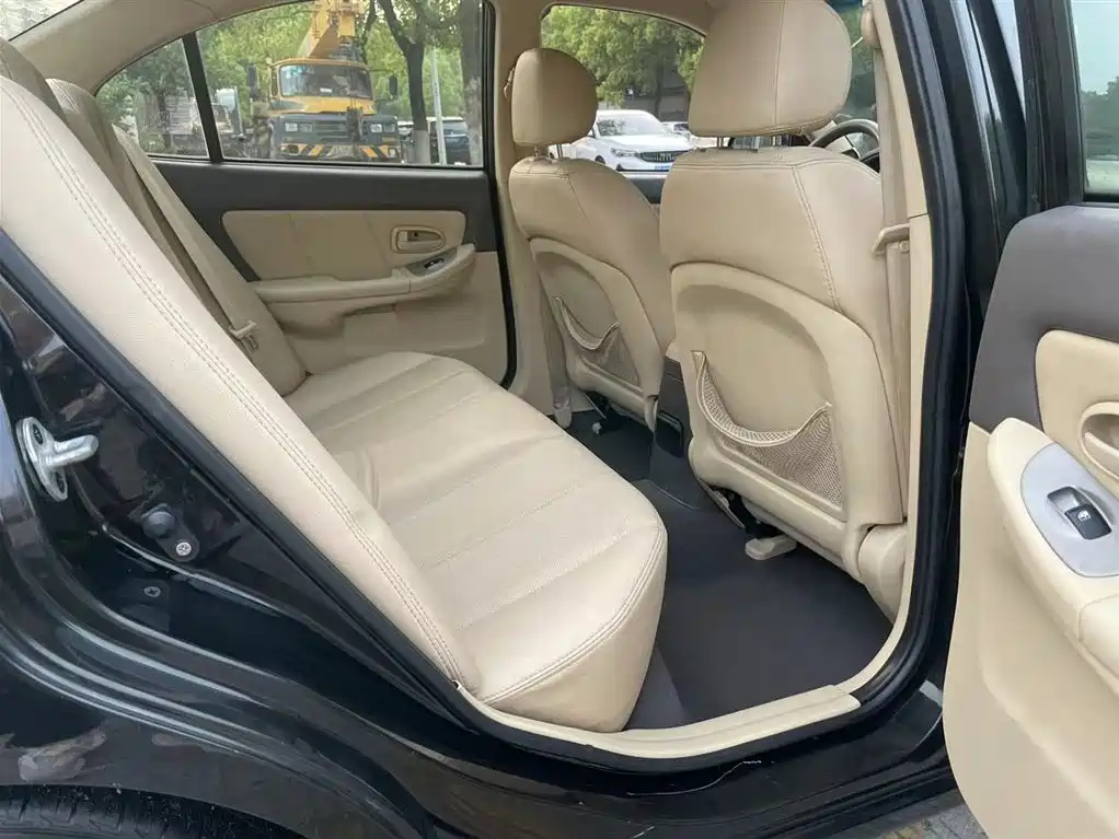 HYUNDAI ELANTRA 2009