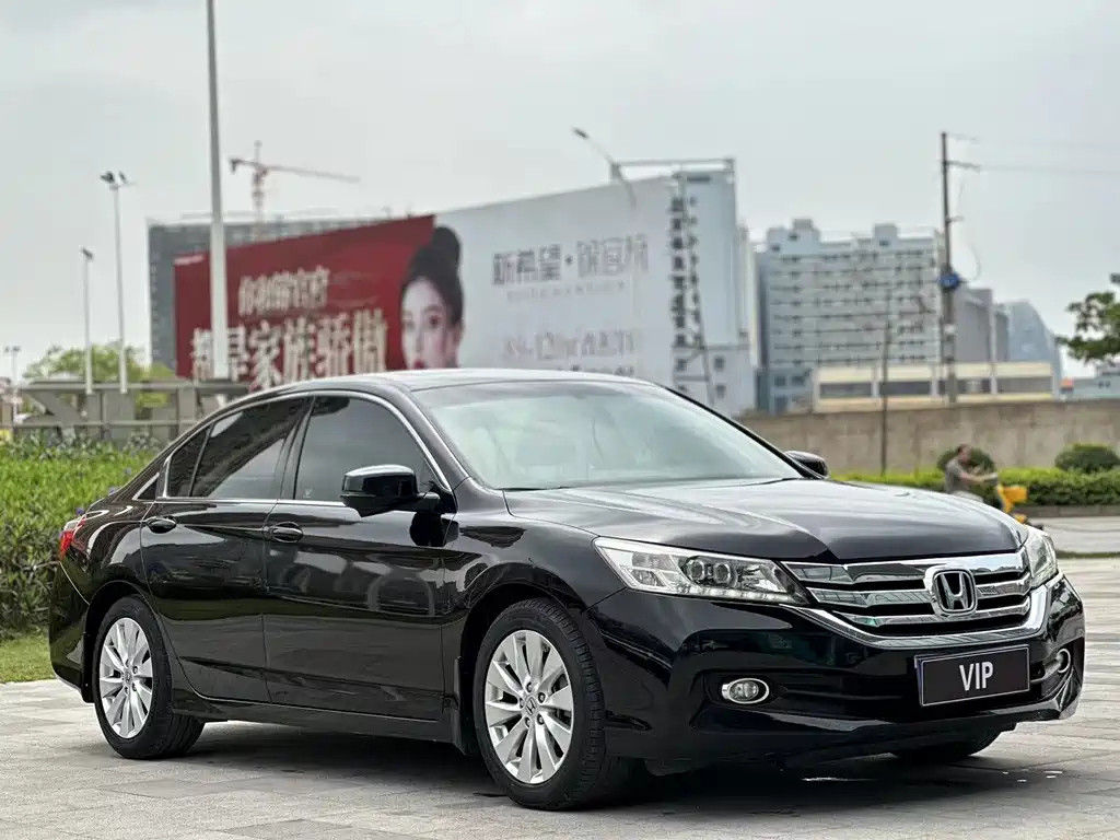 HONDA ACCORD 2015