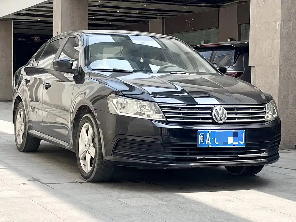 VOLKSWAGEN LAVIDA 2018