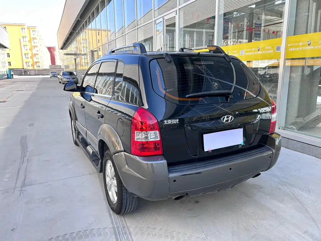 HYUNDAI TUCSON 2009