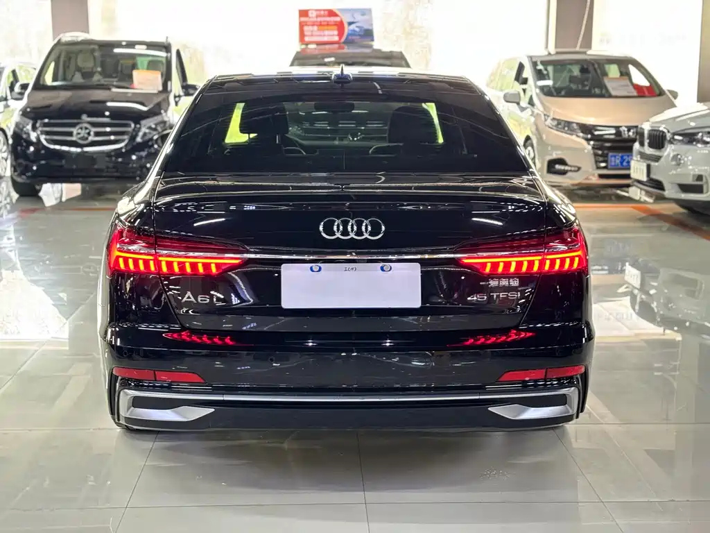 AUDI A6L 2022