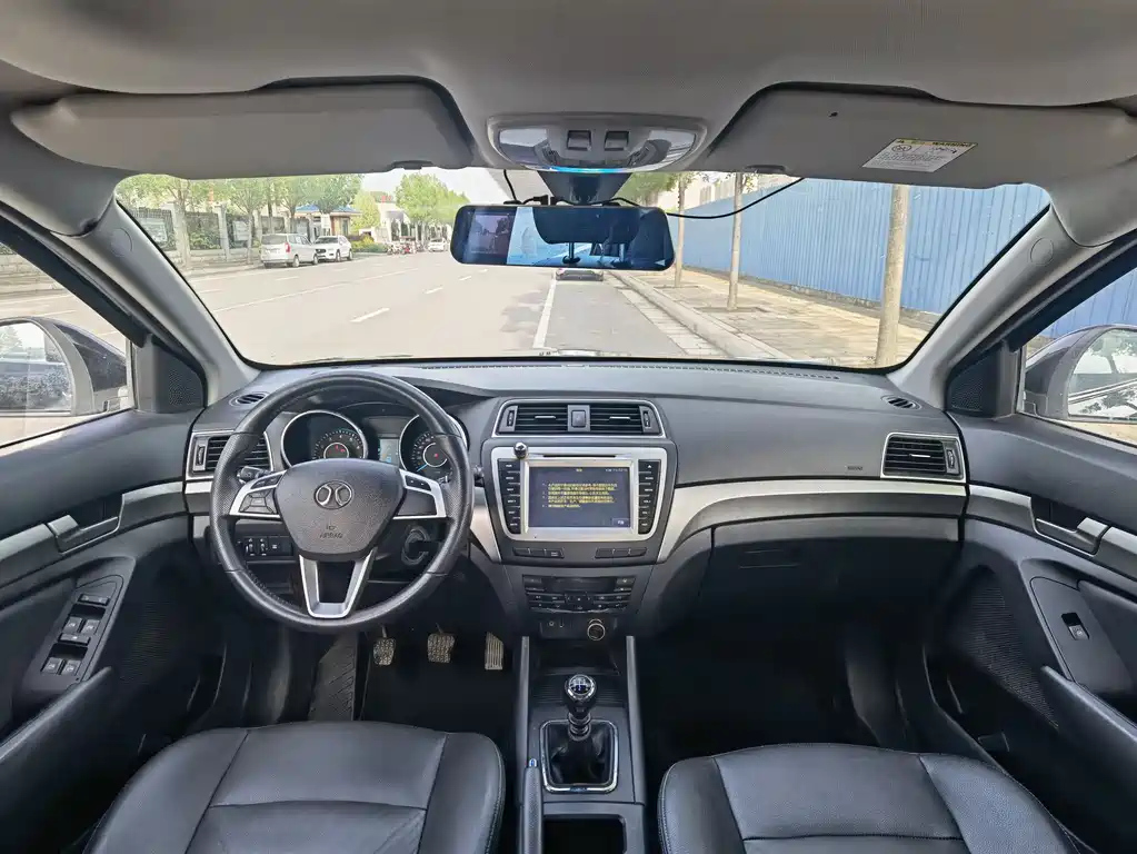 BAIC SENOVA X65 2016
