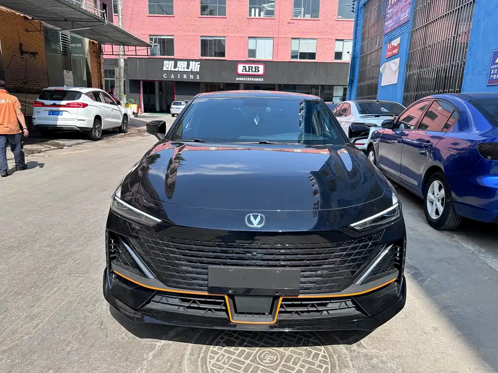 CHANGAN UNI-V 2022