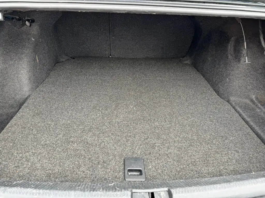 VOLKSWAGEN PASSAT 2013
