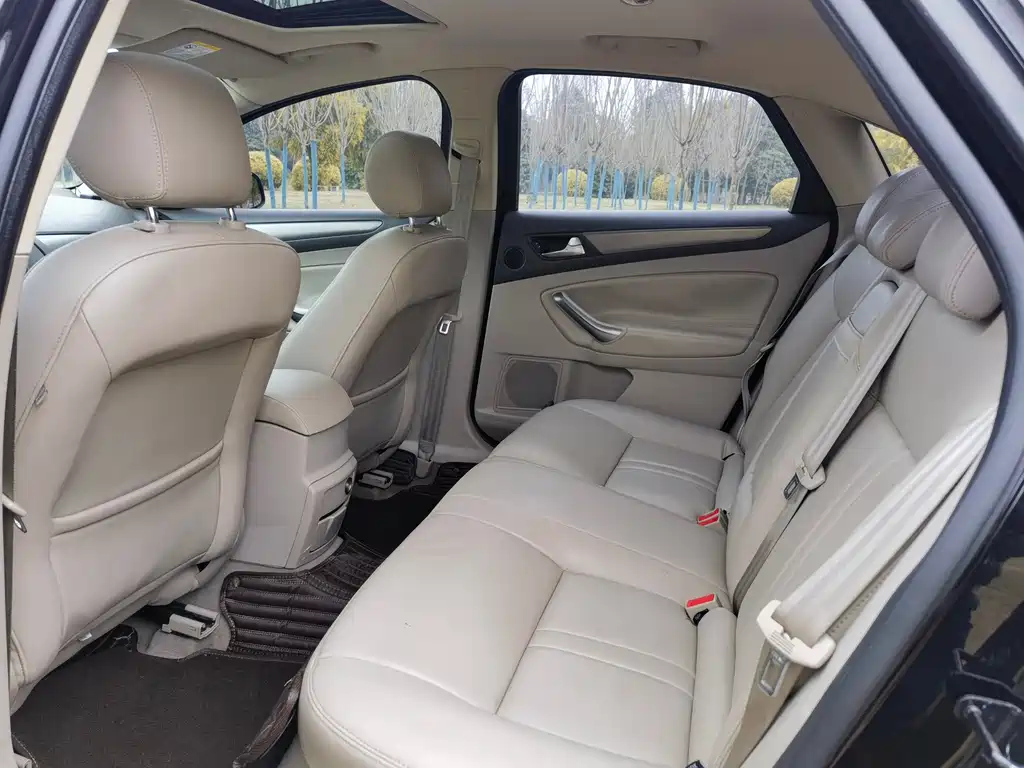 FORD MONDEO - WINNER 2011