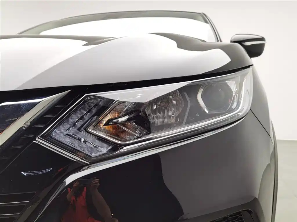 NISSAN QASHQAI 2021