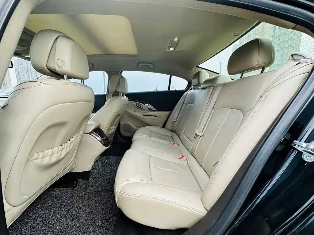 BUICK LACROSSE 2013
