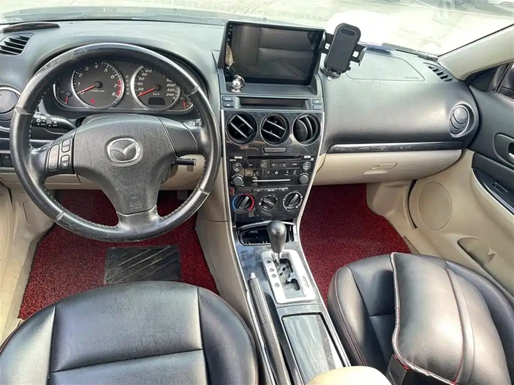 MAZDA 6 2011