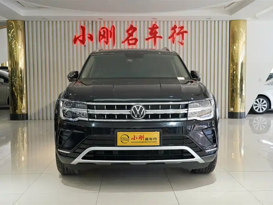 VOLKSWAGEN TOURAN 2021