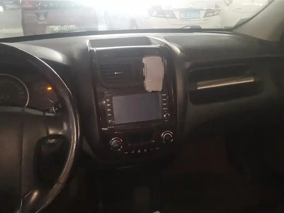 KIA SPORTAGE 2014