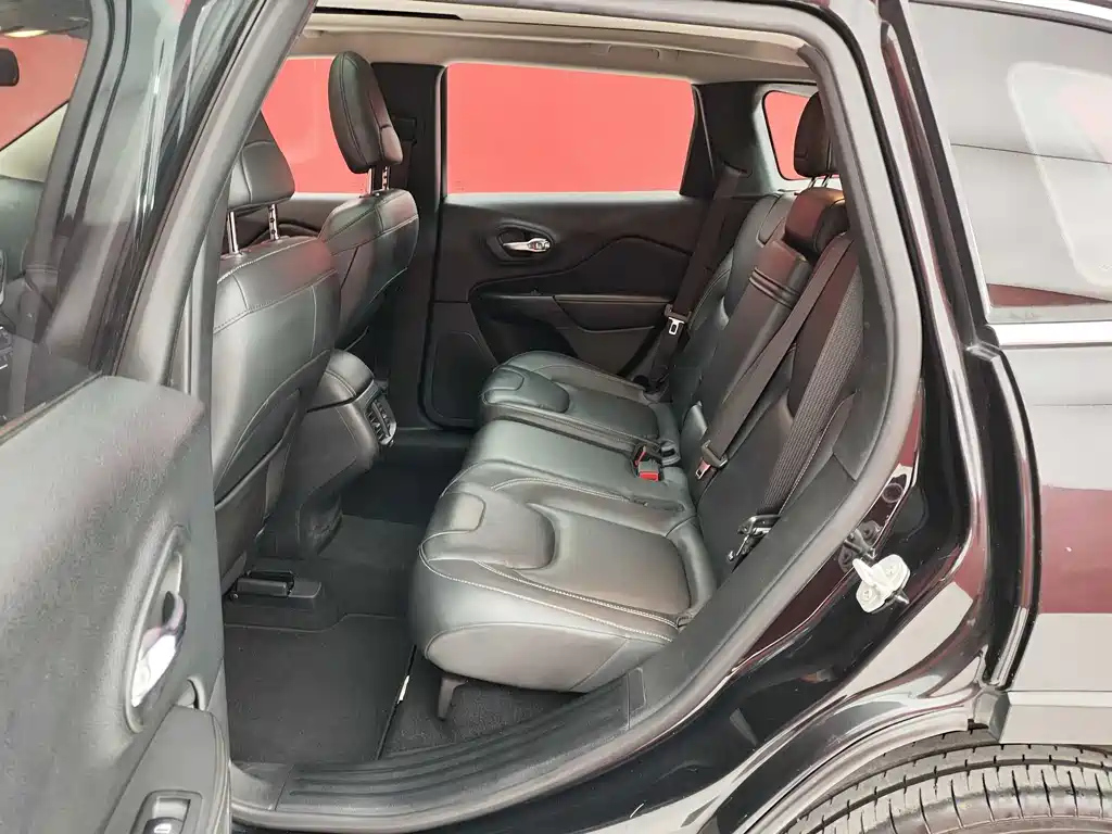 JEEP CHEROKEE 2017