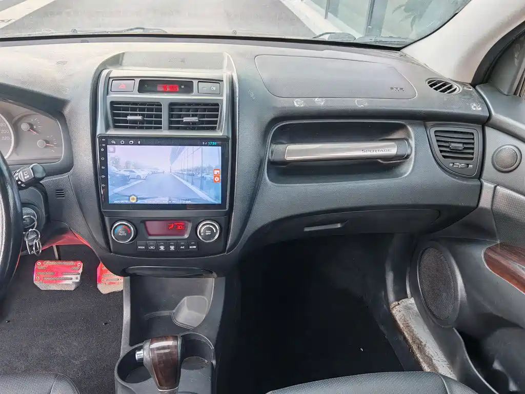 KIA SPORTAGE 2013