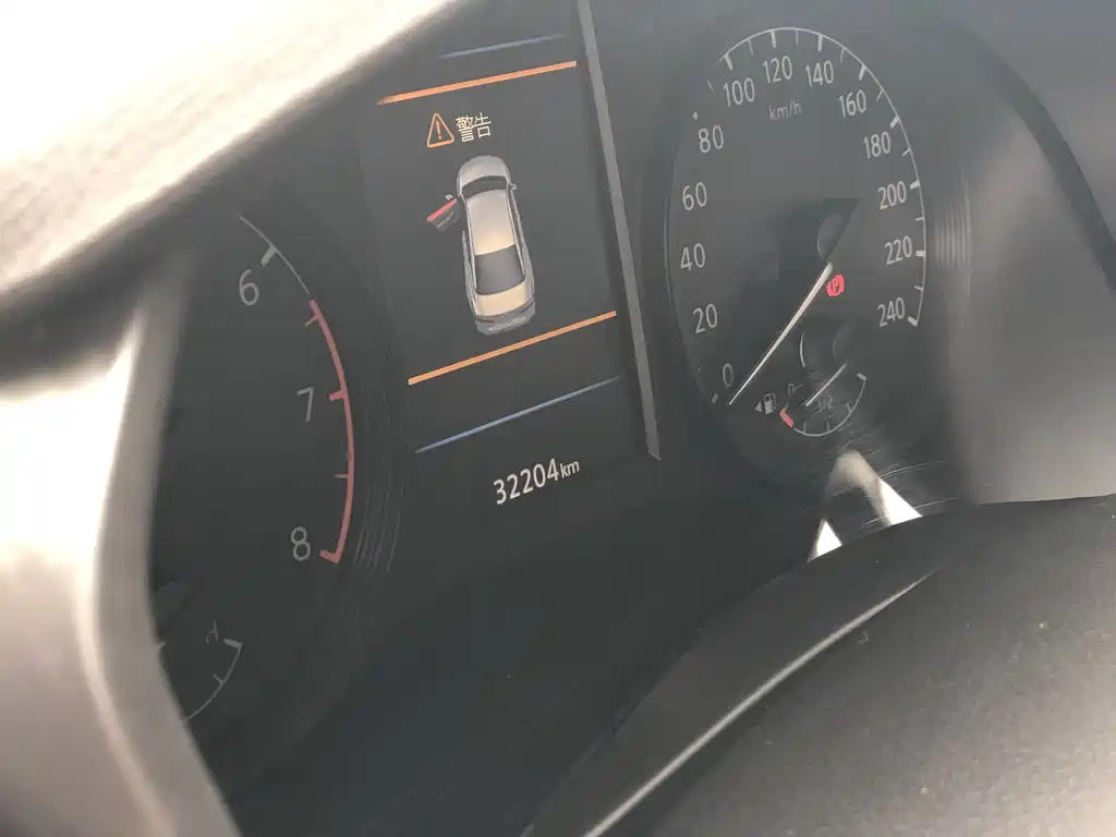 NISSAN TEANA 2021