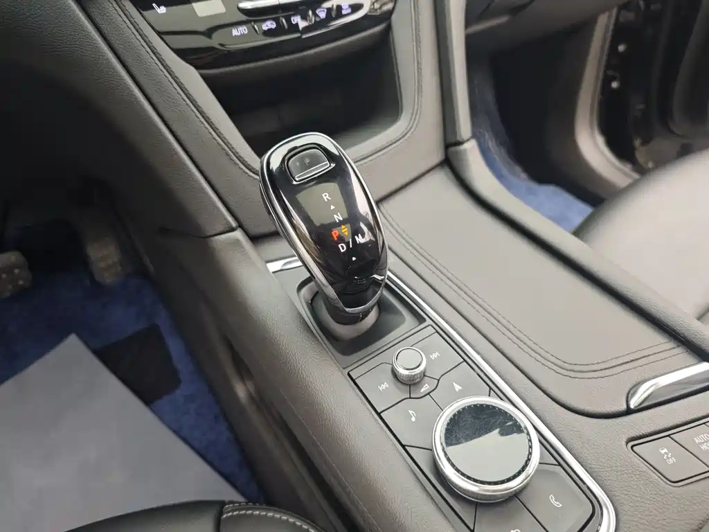 CADILLAC XT6 2020