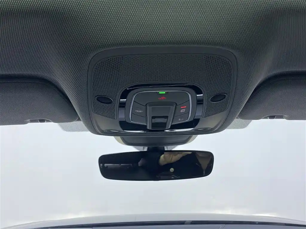 AUDI A6L 2022