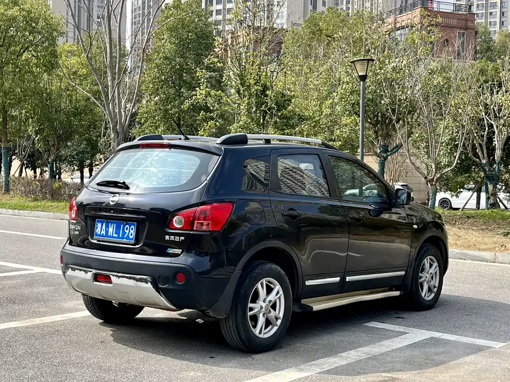 NISSAN QASHQAI 2014