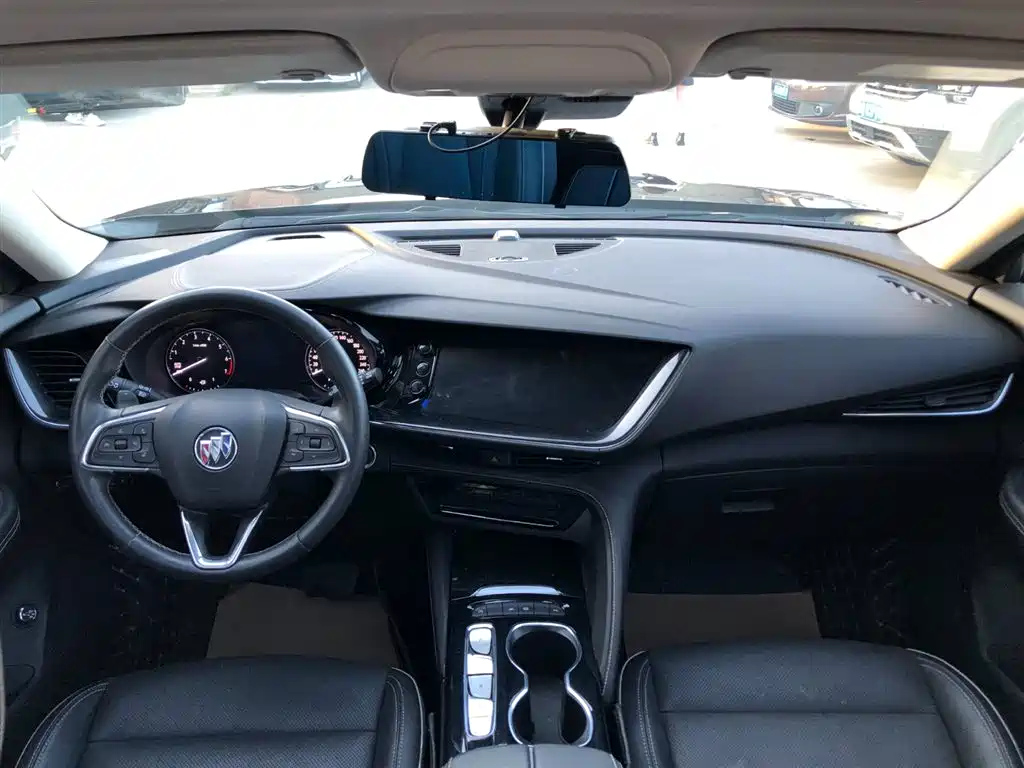 BUICK ENVISION 2022