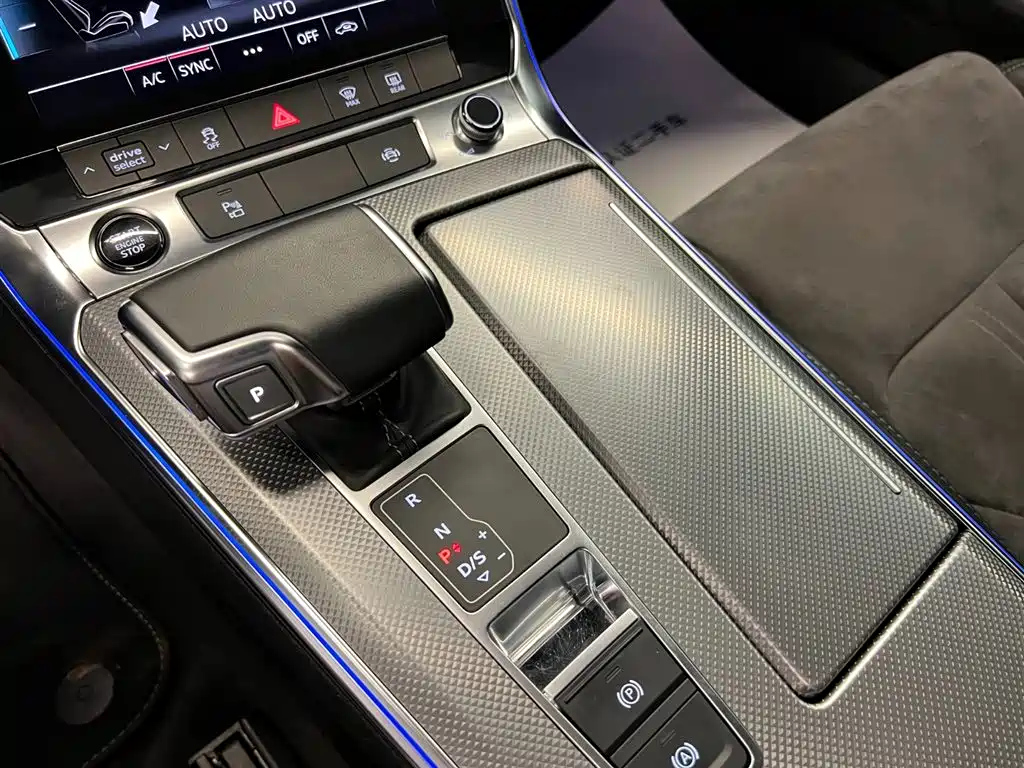 AUDI A6L 2022