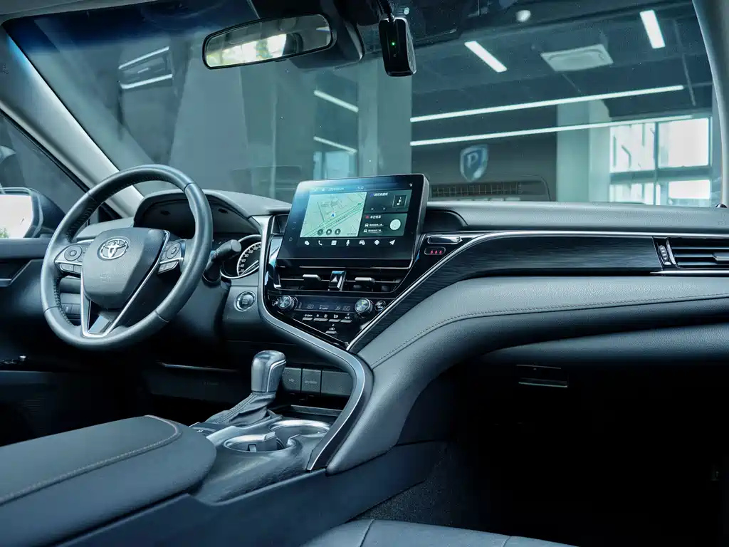 TOYOTA CAMRY 2021