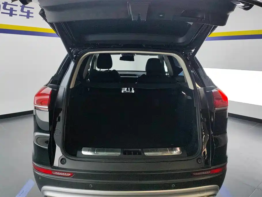 GEELY AUTO BOYUE 2020