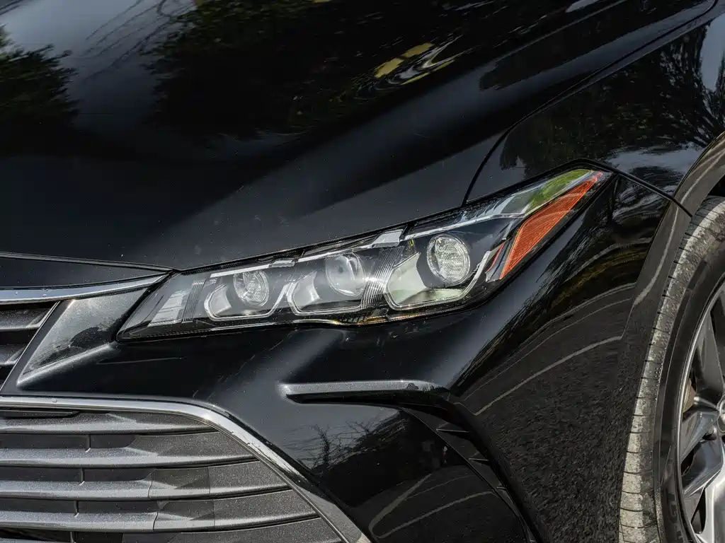 TOYOTA AVALON 2022
