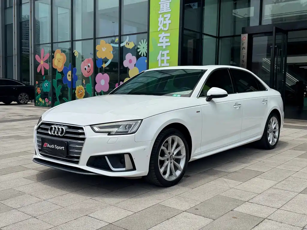 AUDI A4L 2019