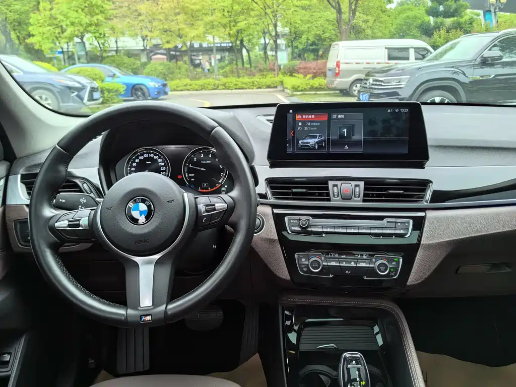 BMW X1 2021