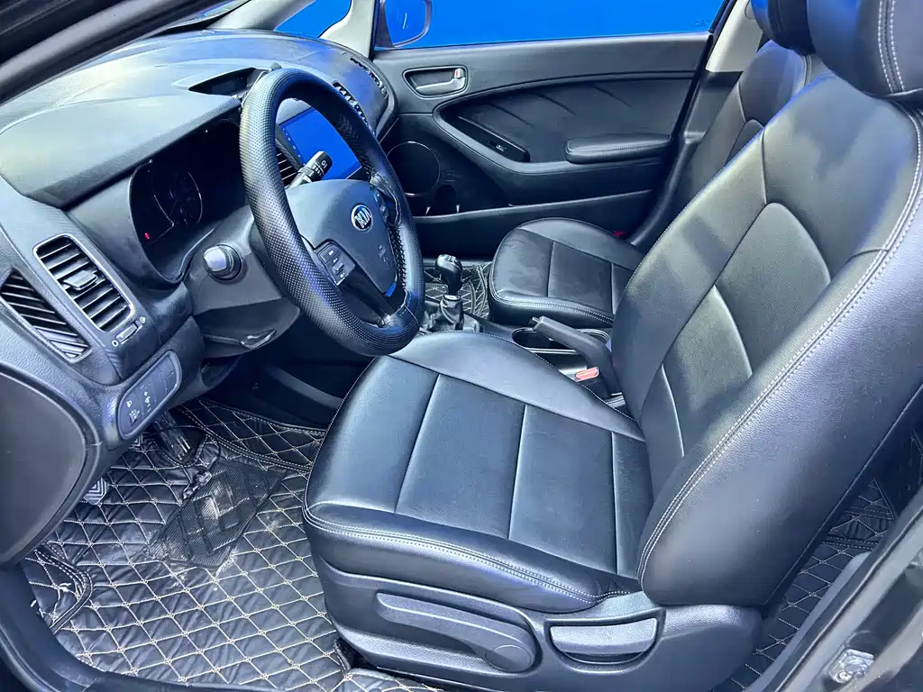 KIA K3 2013