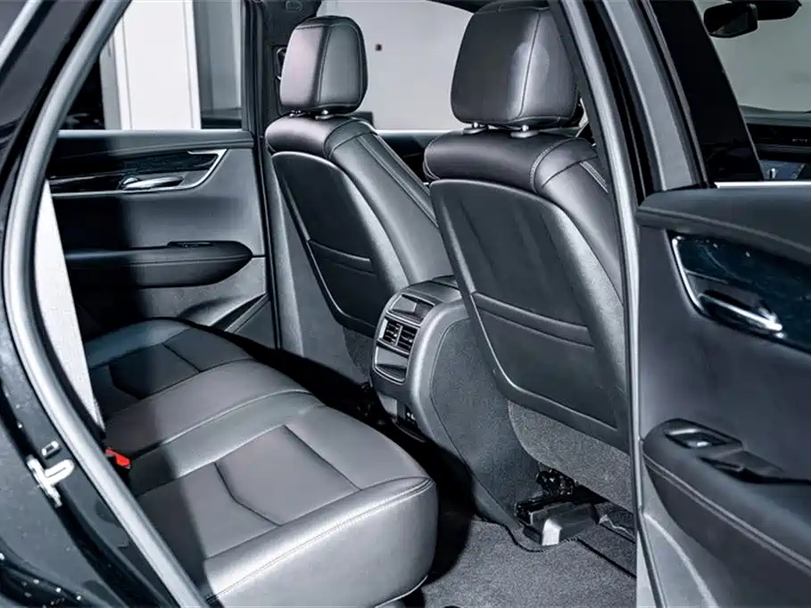 CADILLAC XT5 2023