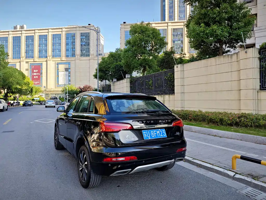 ZOTYE SR7 2016