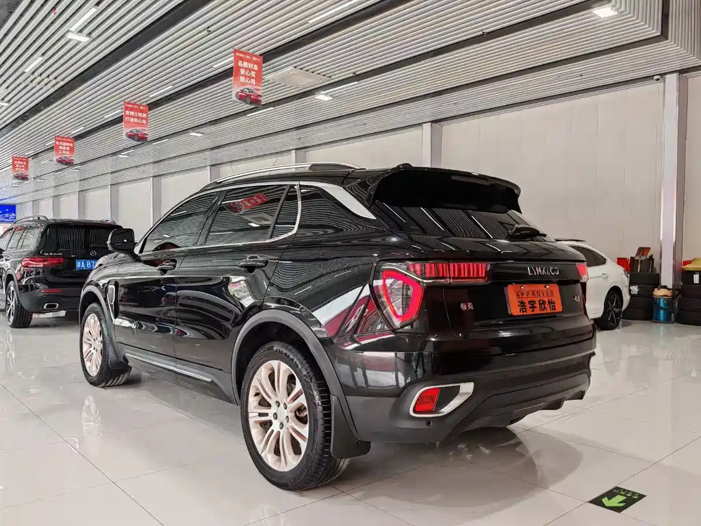 LYNK&CO 01 2018