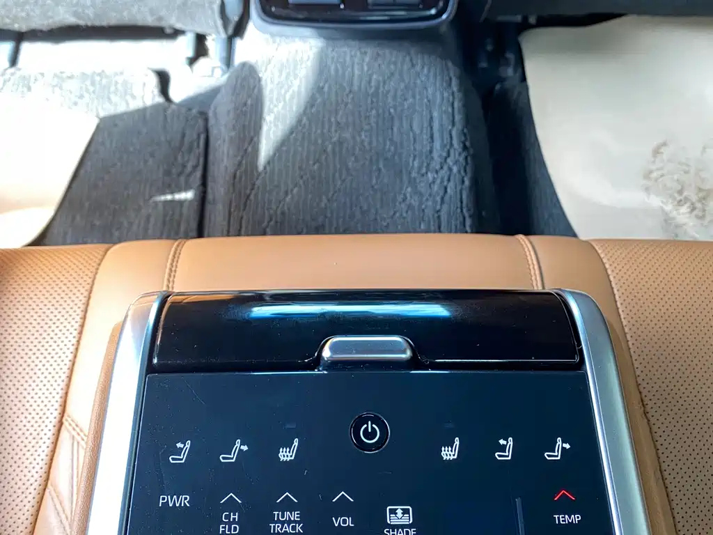 TOYOTA AVALON 2019