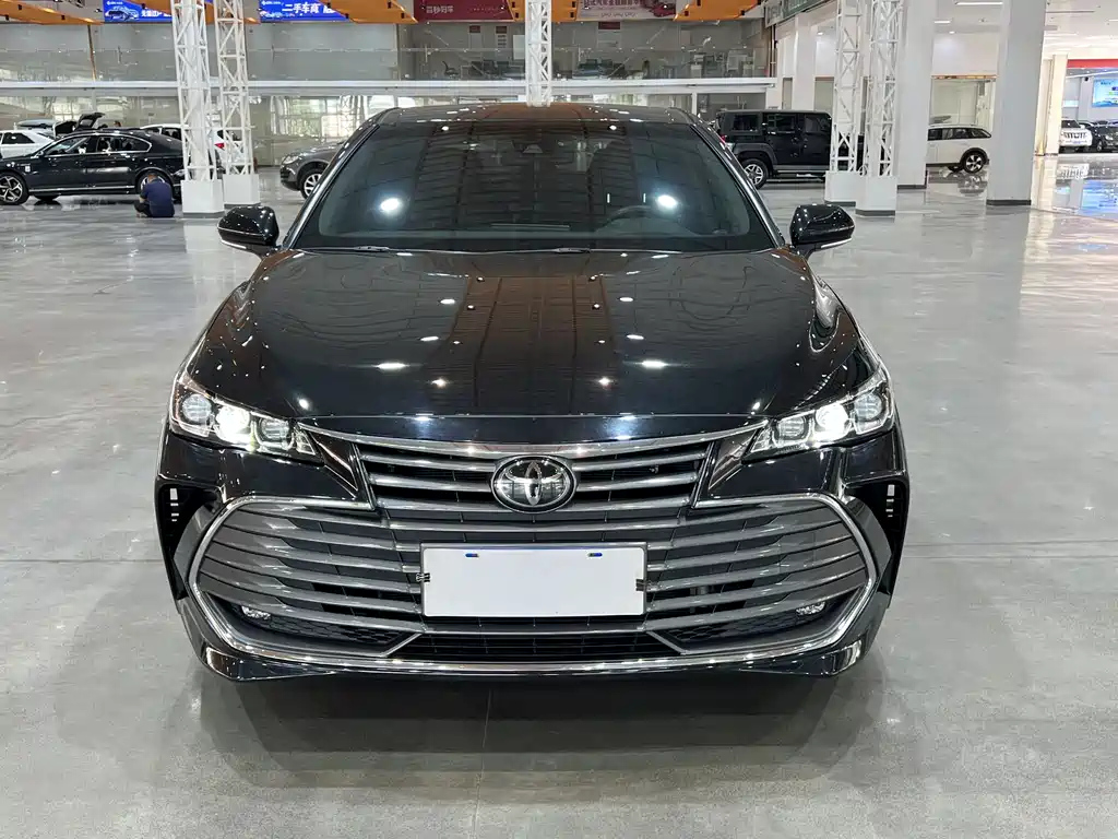 TOYOTA AVALON 2021