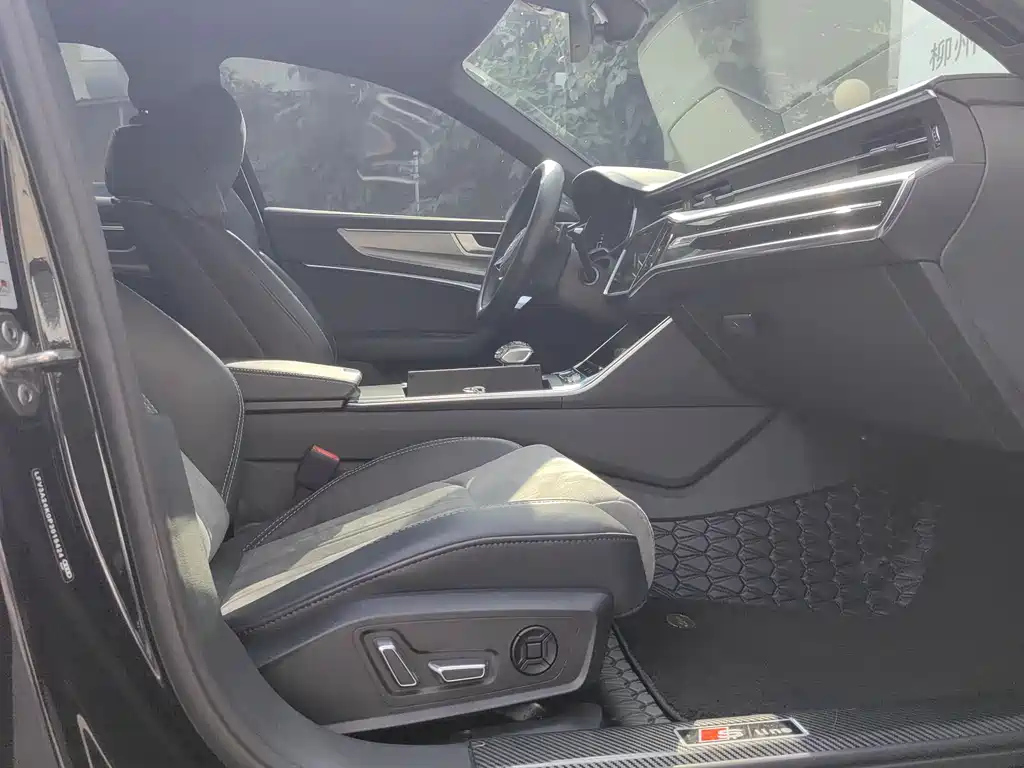 AUDI A6L 2022
