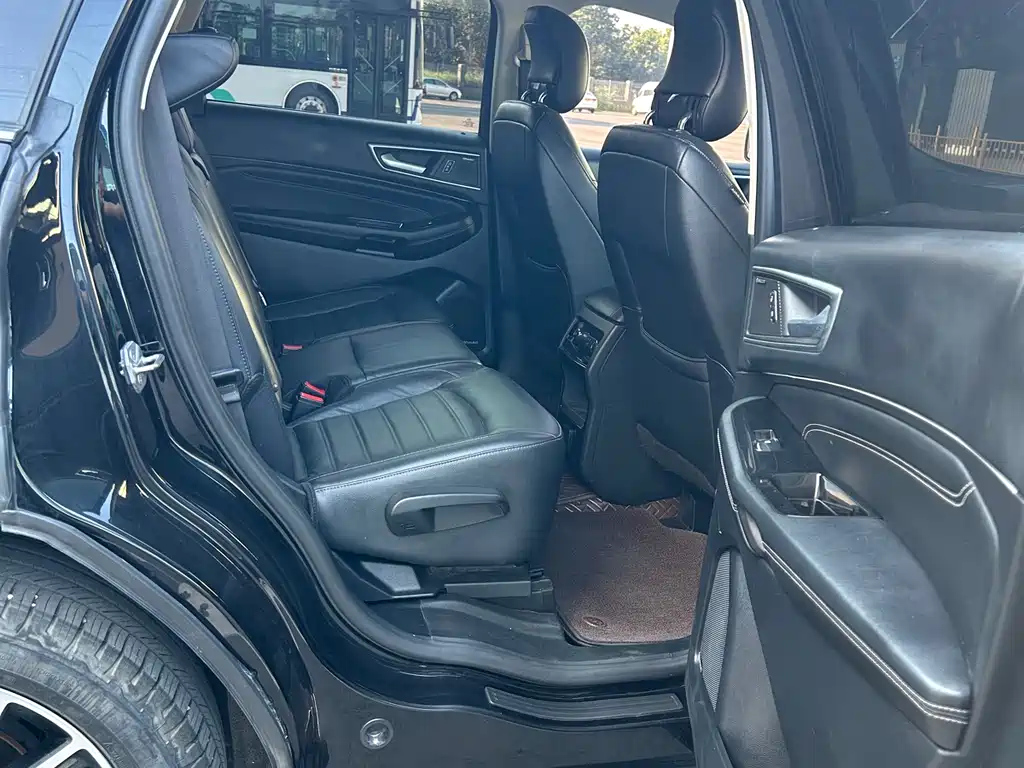 FORD EDGE 2020