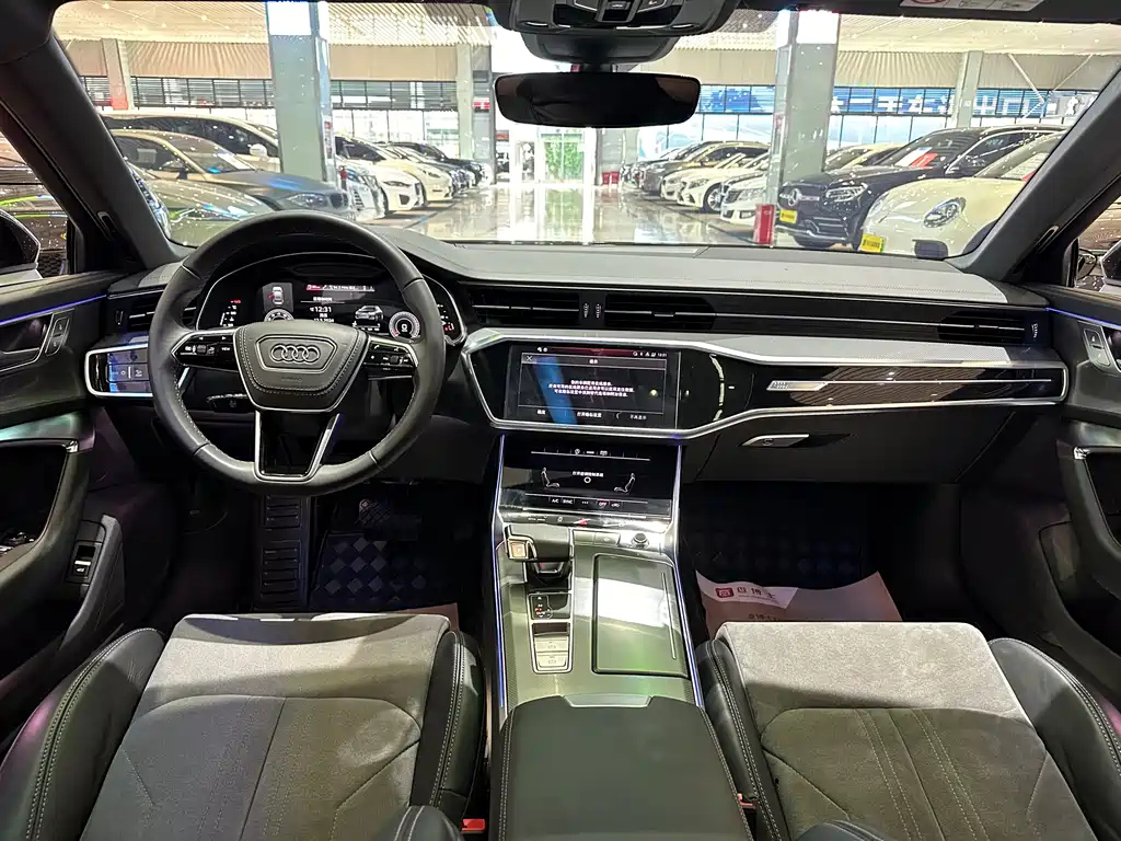 AUDI A6L 2023