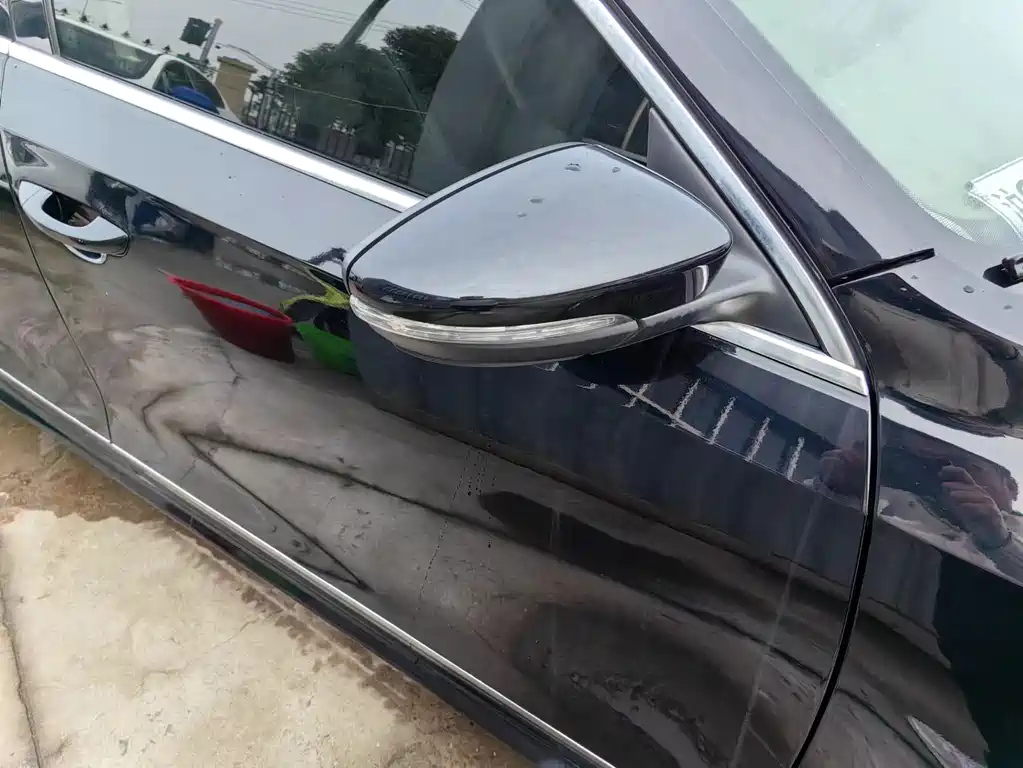 VOLKSWAGEN PASSAT 2015