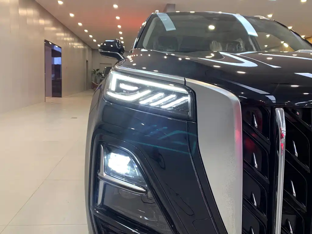 HONGQI HS5 2024