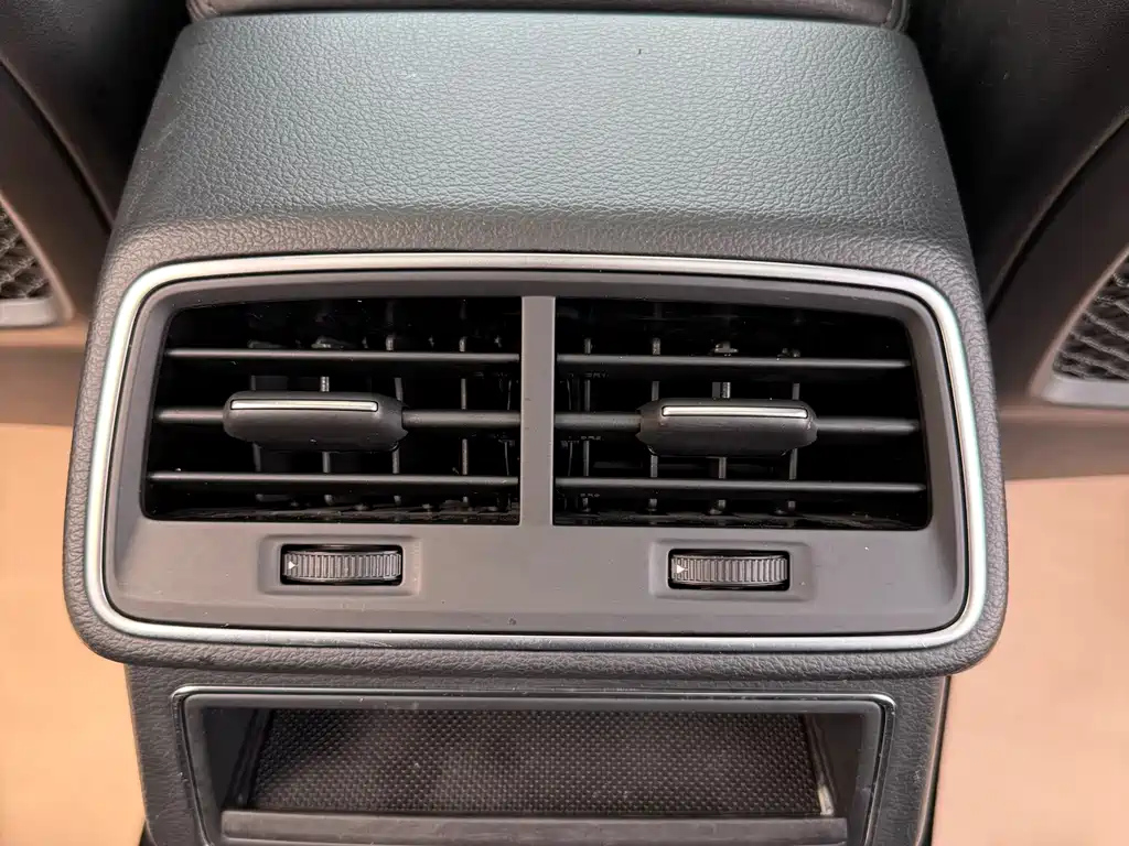 AUDI A6L 2020