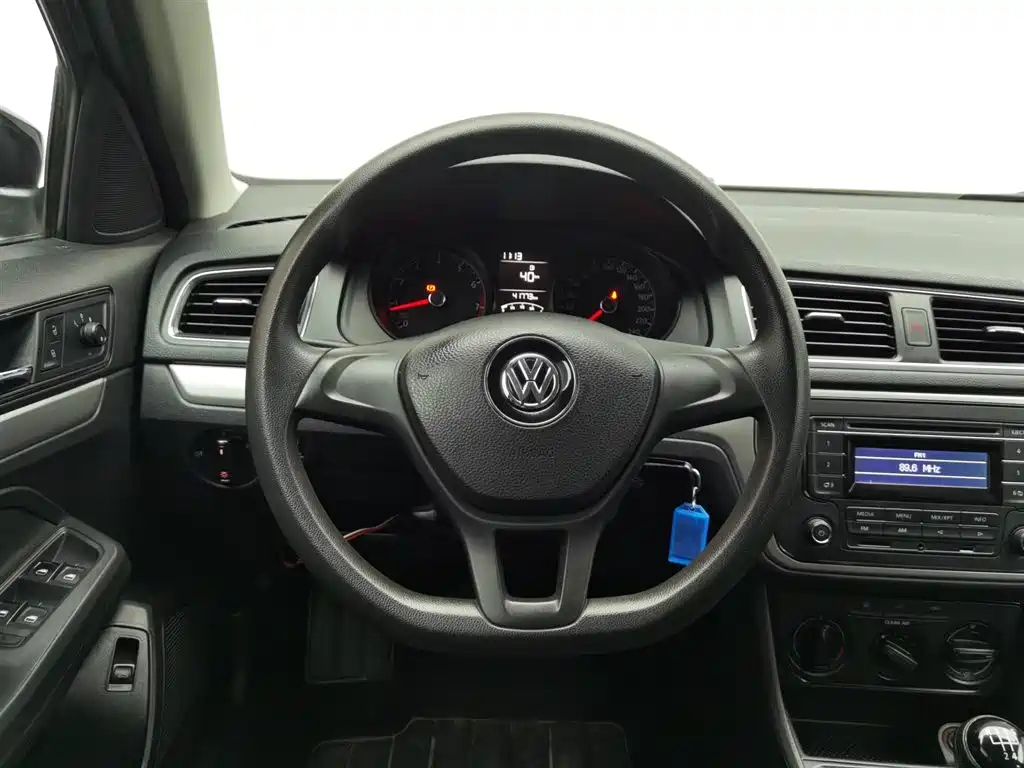 VOLKSWAGEN LAVIDA 2018