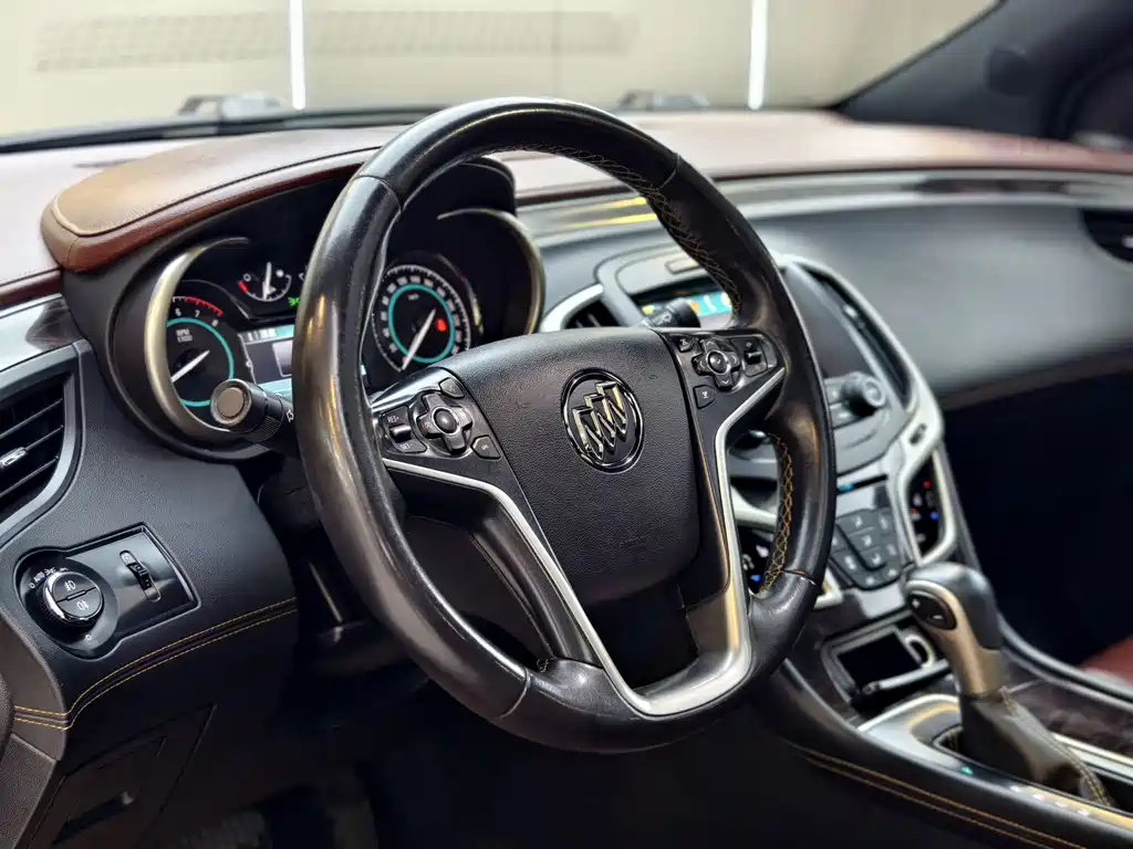 BUICK LACROSSE 2014