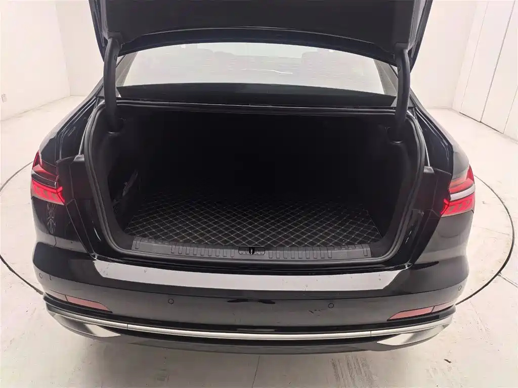 AUDI A6L 2024